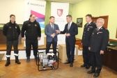 Przejdź do: Strażacy z Gminy Miechów otrzymali sprzęt