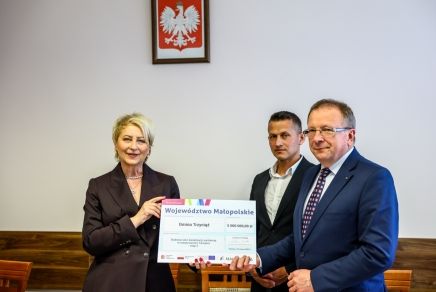 Przejdź do: 5 mln zł dla gminy Trzyciąż na rozbudowę sieci kanalizacji