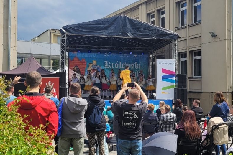 Królewski Piknik z Książką