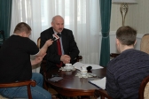 Przejdź do: Więcej pieniędzy na boiska
