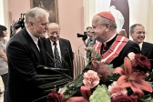 Przejdź do: Wielki Złoty Krzyż Honorowy dla Kardynała Dziwisza