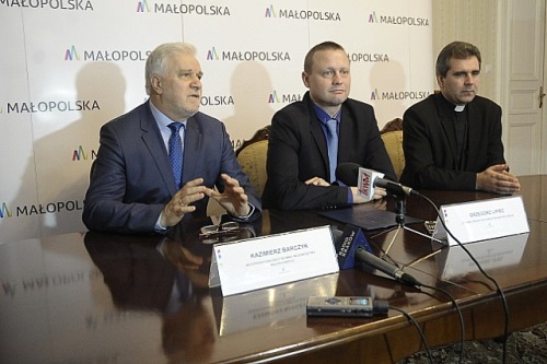 Województwo Małopolskie pomoże w wyposażeniu rodzinnych domów dziecka na Ukrainie