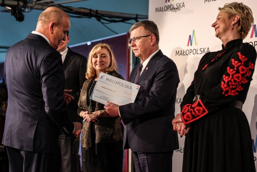Przejdź do: Z troski o małopolskie zabytki