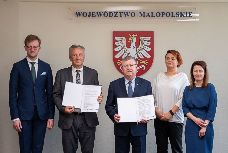 Przejdź do: 19 mieszkań kontenerowych dla uchodźców wojennych z Ukrainy