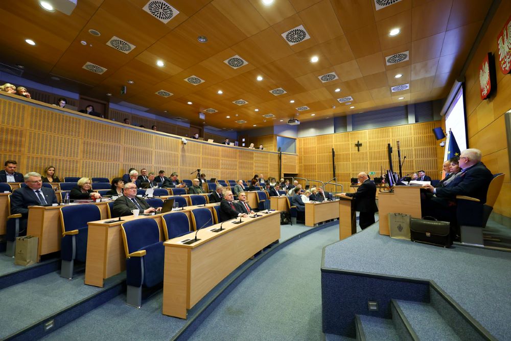 Sala sesyjna.