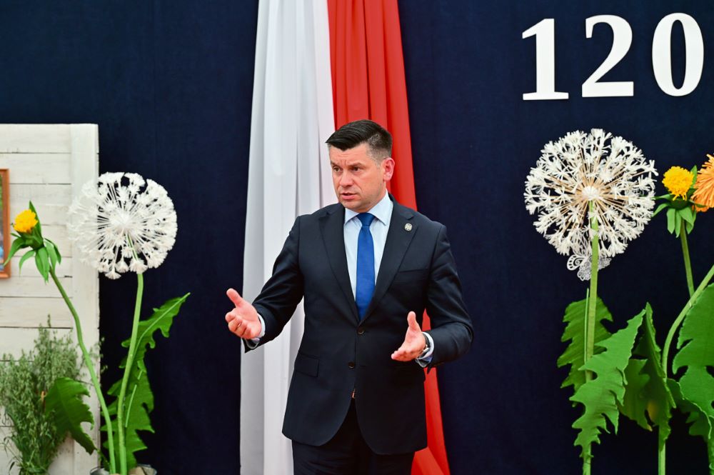 Marszałek Łukasz Smółka.