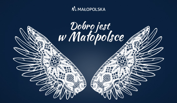 skrzydła anielskie na granatowym tle z napisem Dobro jest w Małopolsce oraz napisem Małopolska